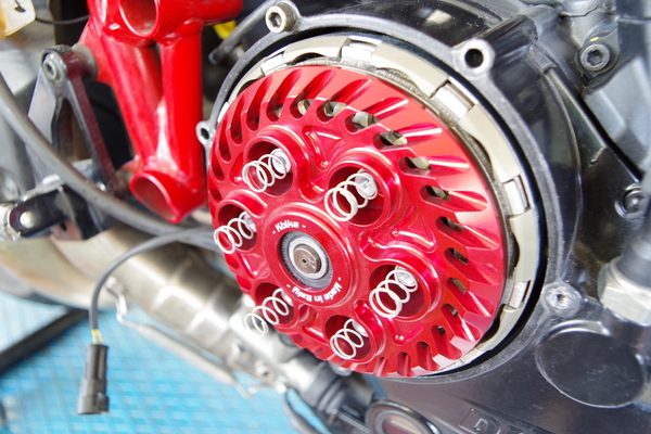 FotoKit modifica frizione a secco Ducati 848