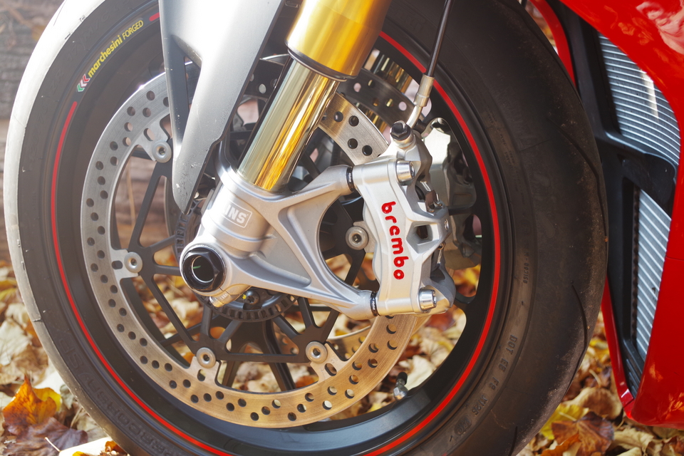 Brake caliper distances