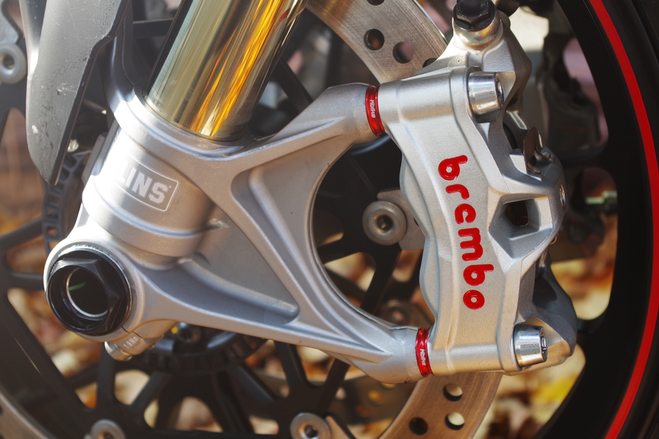 Brake caliper distances