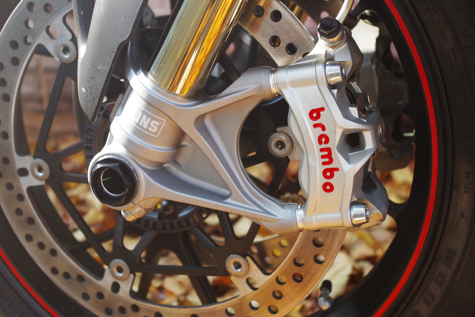 Brake caliper distances